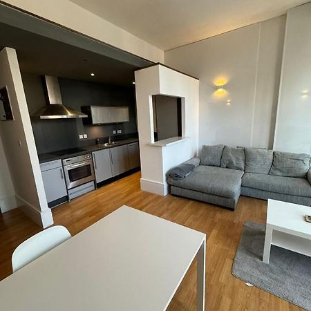 Hepworth Chambers - 2 Bedroom Apartment Лийдс Екстериор снимка